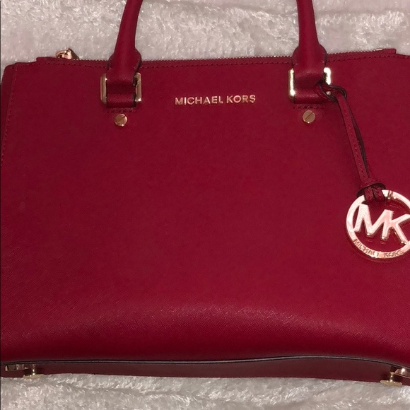 Micheal Kors Bag - Picture 1 of 8